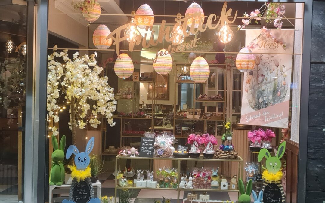 OSTERN steht vor der Tür und in unserem Schaufenster