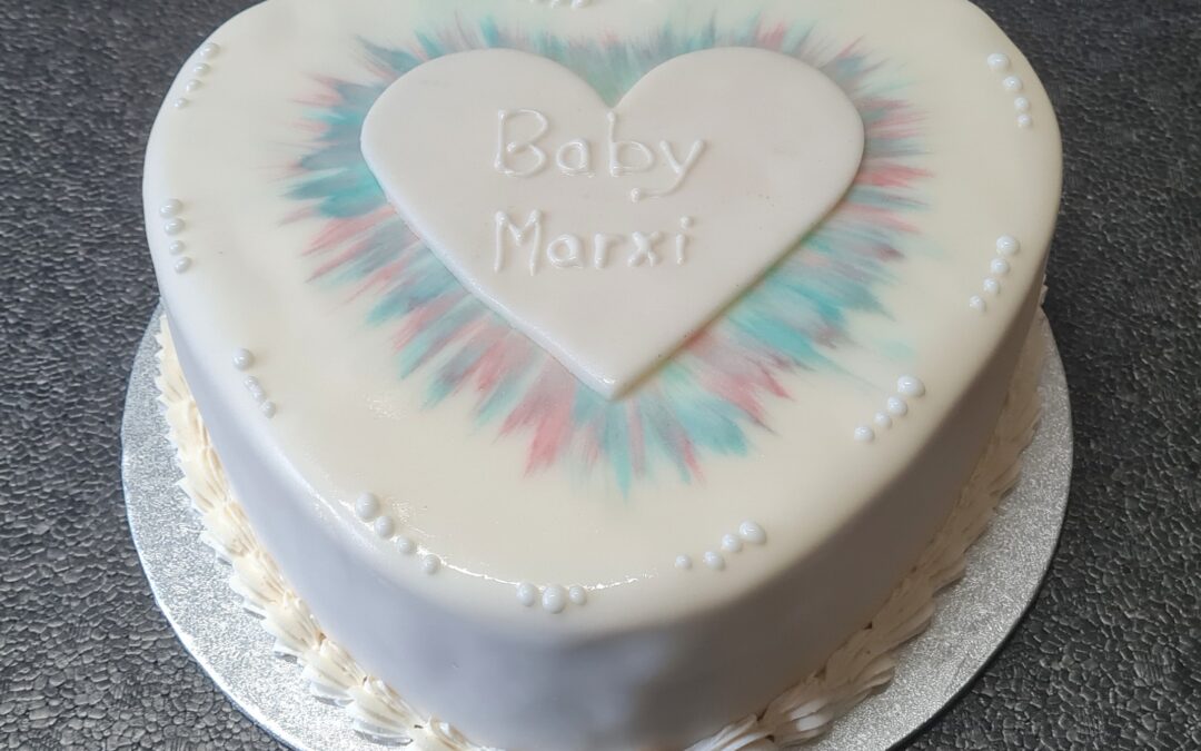 Gender Reveal Torte